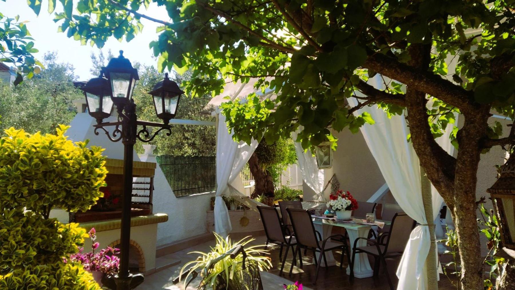 Holiday home Amalia's Maisonette